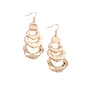 Elegant Gold Dangle Earrings